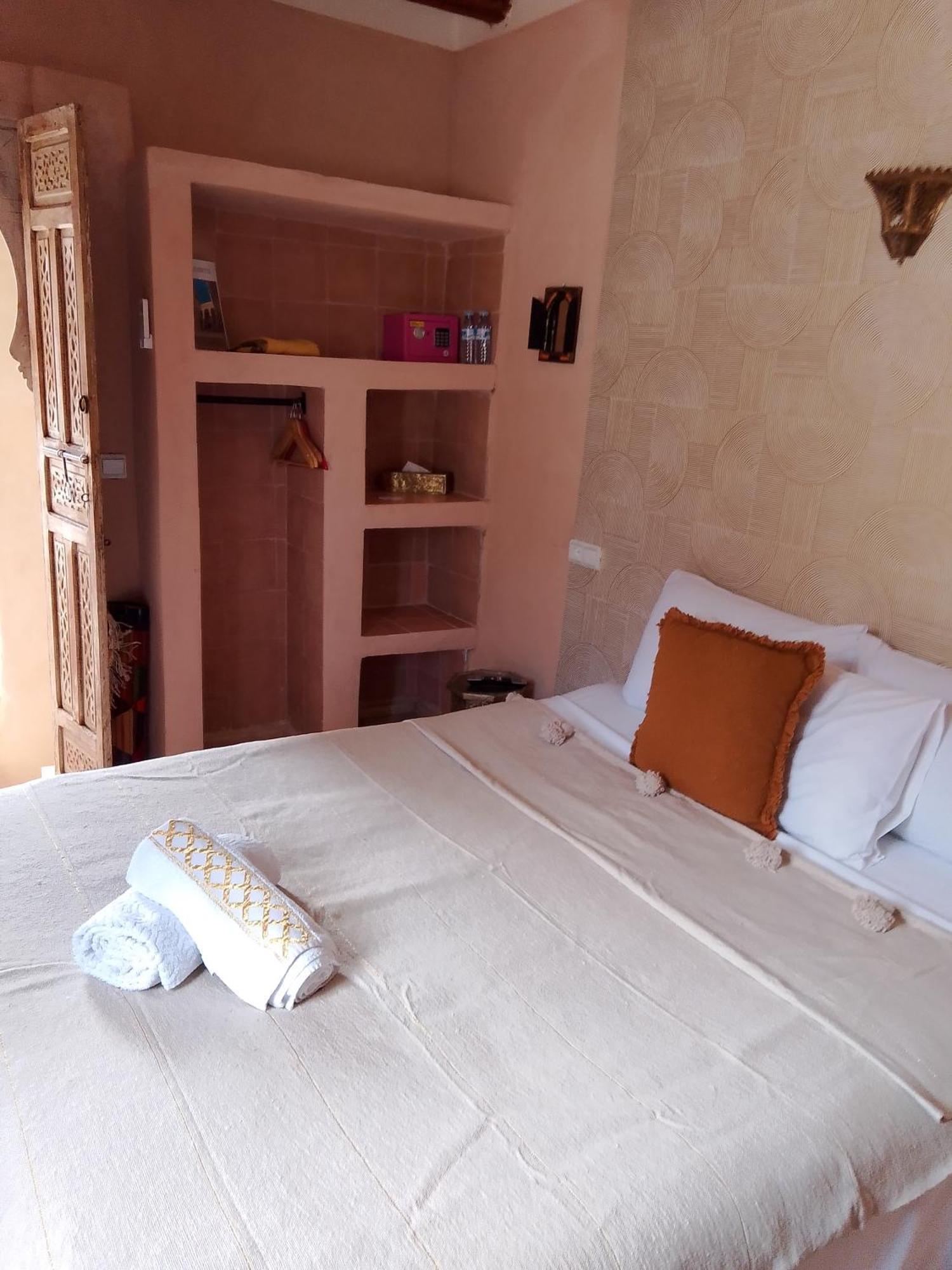 Riad Paquerette Marrakesh Bagian luar foto